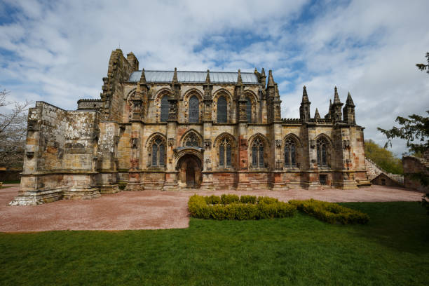 Edinburgh to Rosslyn Chapel and Blair Castle Tour